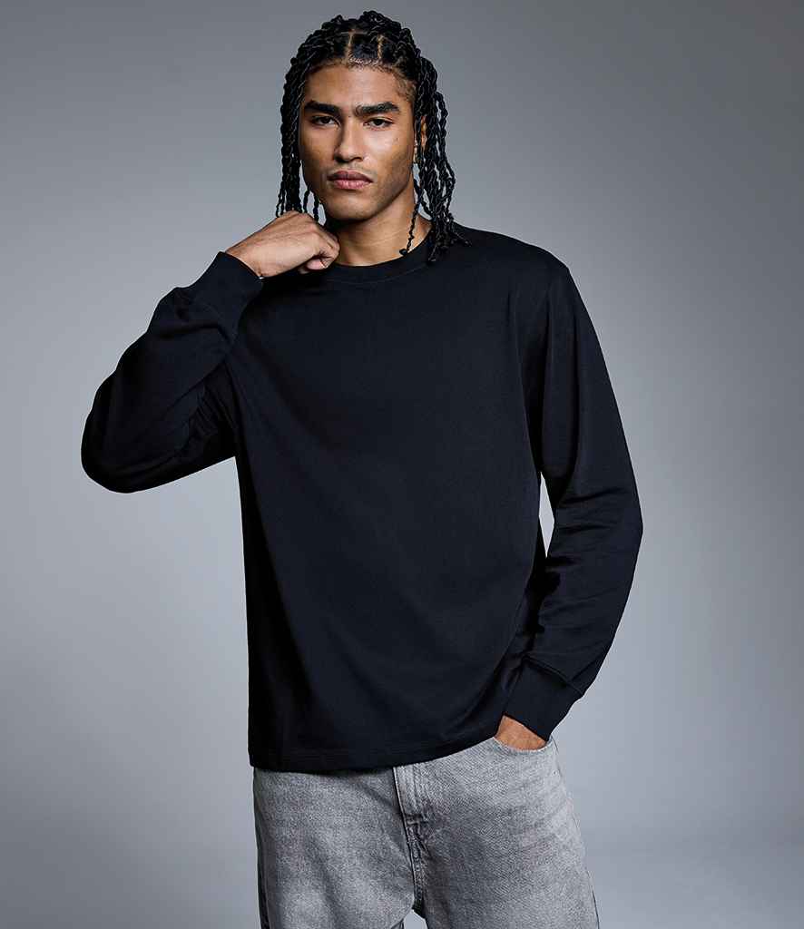 AM16 Black Model