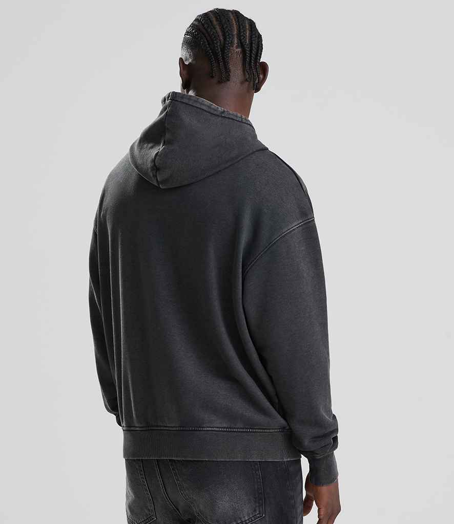 JH185 Washed Black Model