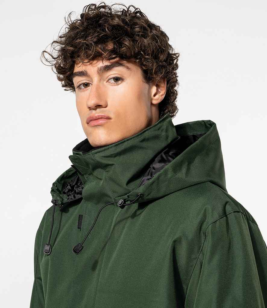 KB677 Forest Green/Black Model