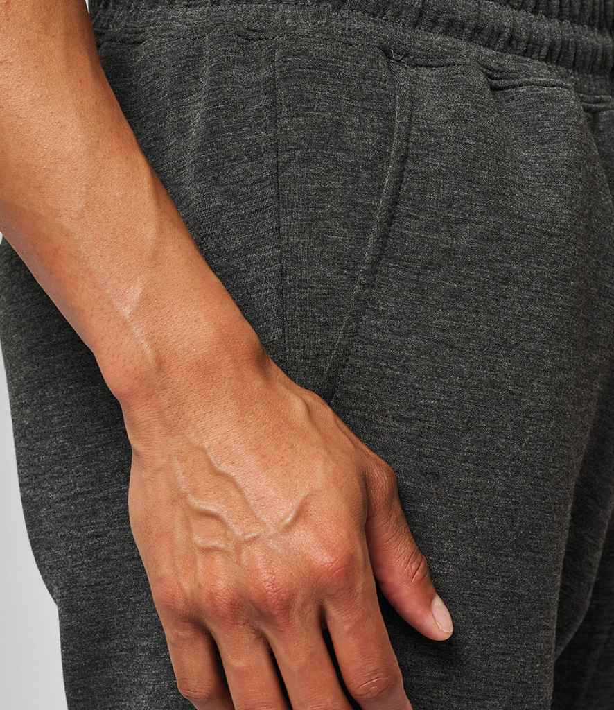 PA1008 Deep Grey Heather Model