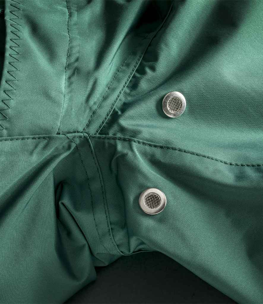 RS68 Bottle Green/Black Detail